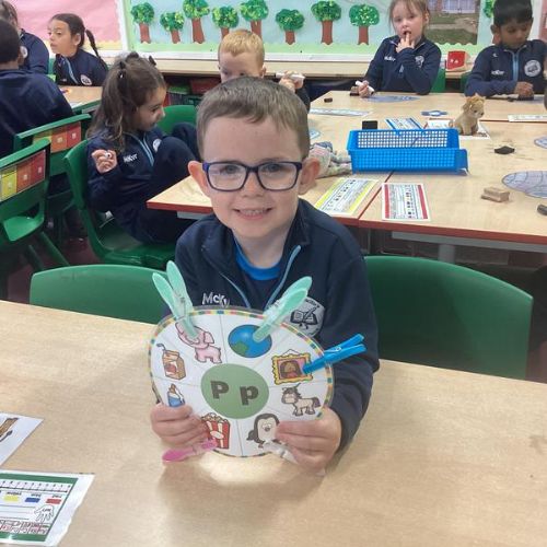Jolly Phonics: Pp, Ii, Nn