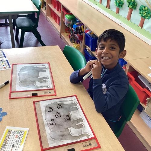 Jolly Phonics: Cc,Kk,Hh,Ee