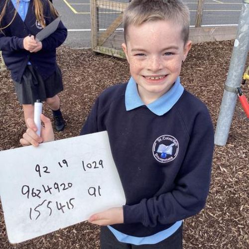 In Numeracy, we have been focusing on place value to 10,000. This week, P5B participated in an outdoor scavenger hunt around the school.