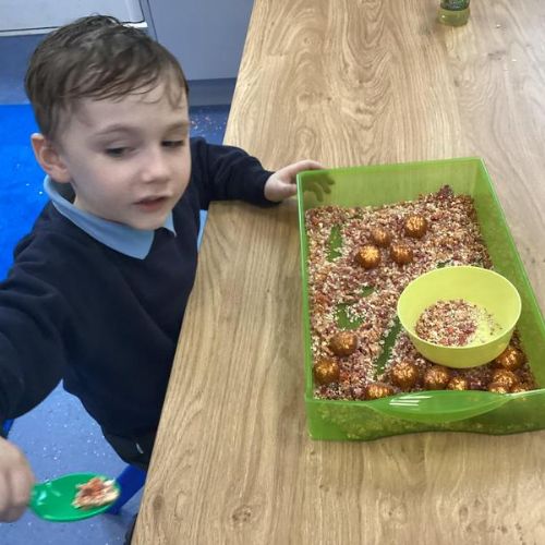 Week beginning Monday 7th October: We are learning how to improve our fine-motor skills.