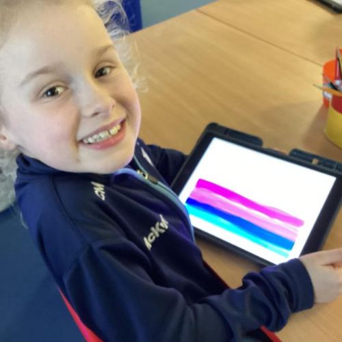 P4A have been learning about Polar Animals and created tonal polar bear art to develop their digital design skills using Brushes Redux App.